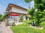 Villa unifamiliare in vendita a Sirmione