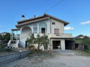 CASA/VILLA in vendita a Colonnella