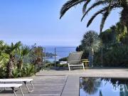 Villa vue mer avec piscine