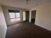 For Rent 3 Bedroom Villa Roxby Downs SA DS101909381
