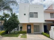 Villafranca Residencial casa en renta