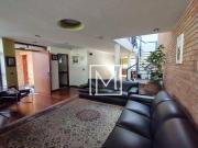 Village com 5 dormitórios à venda, 585 m² por R$...