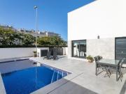 Villas adosadas de obra nueva con piscina privada en la...