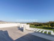 Villas con vistas al mar y a campos de golf en Mijas Costa