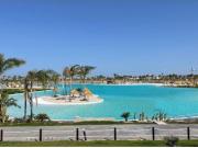 Villas de nueva construcción en Santa Rosalia Lake and...