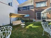 Villas del Mesón Casa con estudio, área de TV, 3...