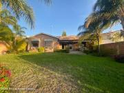 Villas del Meson. VENTA Casa de una planta, 3 recámaras,...