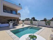 Villas Modernas en Lo Romero Golf Resort