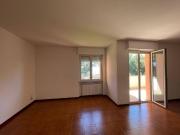 Villaschiera PLURILOCALE in affitto a Grottammare Ap