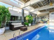 Ville de Montagne casa c/ piscina e espaço gourmet...