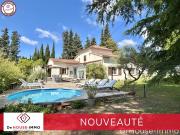 VILLECROZE Grande maison près du village