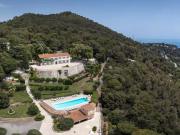 Villefranche Sur Mer: Exceptionnel domaine de 3 Ha avec...