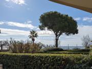 VILLENEUVE LOUBET 2 PIECES PIED DANS L'EAU GARAGE CAVE