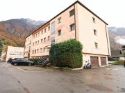 Villeneuve – Renovierte 4,5 Zimmer Wohnung am 3. Erster...