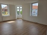 Villenstil, zentrumsnah 6 Zimmer Wohnung in 97421...