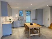 VILLENNES SUR SEINE DUPLEX 5 P AVEC TERRASSES ET JARDIN