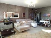 Villetta a schiera 183 m con garage e giardino