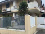 Villetta a schiera angolare in vendita a Cinquale...