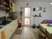 Villetta a schiera con giardino in traversa via per...