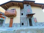 Villetta a schiera di 178 m con 4 locali e box auto...