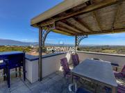 VILLETTA A SCHIERA DI TESTA CON TERRAZZA PANORAMICA SUL...