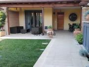 Villetta a schiera in affitto di 131 m² in Via Giulio...