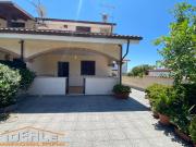 Villetta a schiera in vendita a Ardea RM