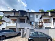 Villetta a schiera in vendita a Brusimpiano VA