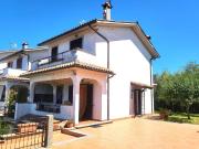 Villetta a schiera in vendita a Capranica VT
