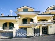 Villetta a schiera in vendita a Guidonia Montecelio RM