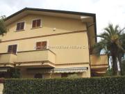 Villetta a schiera in vendita a Massa MS