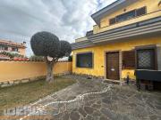 Villetta a schiera in vendita a Pomezia RM