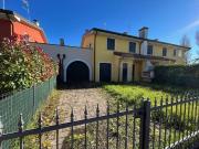 Villetta a schiera in vendita a Porto Viro RO