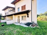 Villetta a schiera in vendita a Querceta Seravezza in...