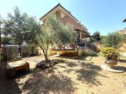 Villetta a schiera in vendita a Roma RM