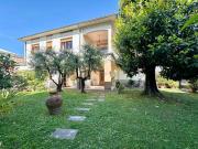 Villetta a schiera in vendita a San Vito Lucca 220 mq...