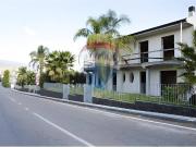 Villetta a schiera in vendita a Santa Venerina CT