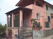 Villetta a schiera in vendita a Seravezza LU