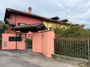 Villetta a schiera in vendita a Taino VA