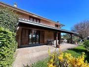 Villetta a schiera in vendita a Vedano Olona VA