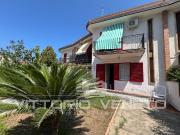 Villetta a schiera in vendita di 103 m² in Via C. Lanza, 9