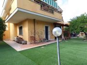 Villetta a schiera in vendita di 112 m² in Via di Valle...