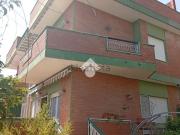 Villetta a schiera in vendita di 113 m² in Via di Valle...