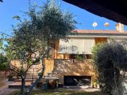 Villetta a schiera in vendita di 114 m² in Via Dobbiaco, 32