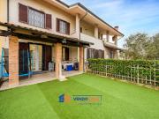 Villetta a schiera in vendita di 115 m² in Strada...