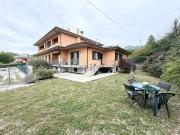 Villetta a schiera in vendita di 124 m² in Via...