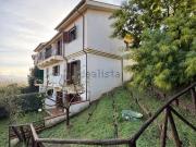 Villetta a schiera in vendita di 125 m² in Via...