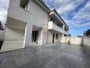 Villetta a schiera in vendita di 130 m² in Via Bologna