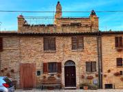 Villetta a schiera in vendita di 135 m² in Piazza Santucci