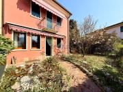 Villetta a schiera in vendita di 135 m² in Via Papa...